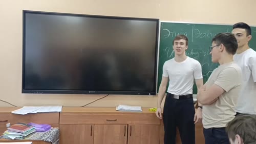 Video 340ec76c-51a5-460b-8b88-000a7ee2d854.mp4