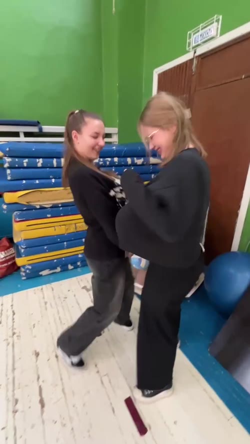 Video AgADqGkAArfPOEk_407fa269-0fe2-4cb5-80cd-08a2c0abfb65.mov